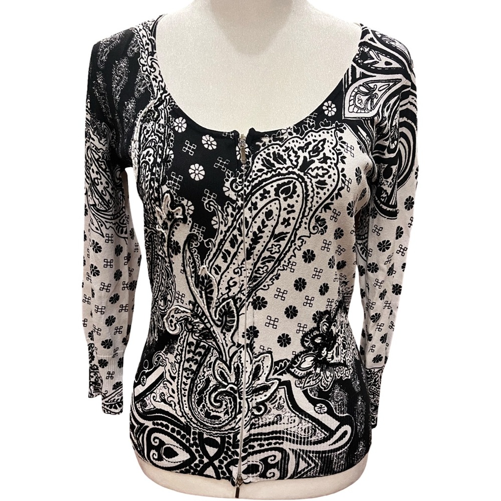 Alberto Makali Black and White Paisley Zip Up Light Sweater